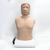 Simulateur médical automatique cardiopulmonaire pour l'entraînement à la palpation et à l'auscultation