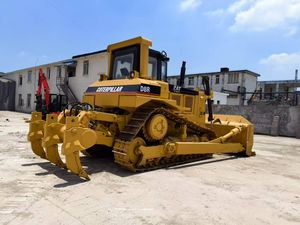 Topadora CAT D8R de bajo kilometraje con ripper, bulldozer de orugas de segunda mano de alta resistencia para minería y nivelación de terrenos - Product Image 3