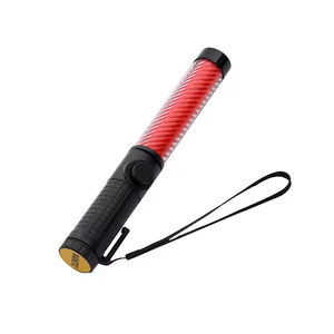 Bâtons de signalisation LED magnétiques en PVC rouge pour la circulation, avec marteau de sécurité, vente en gros du fabricant - Product Image 1