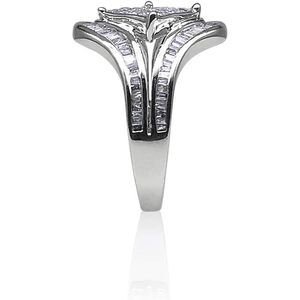 Bague en diamant taille princesse, sertie de baguettes en chevron, pour femme, or blanc 14 carats - Product Image 4