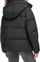 Manteau d'hiver tricoté épais à la mode pour femmes avec capuche veste de canard de loisirs imperméable personnalisable et manteaux en duvet de chapeau