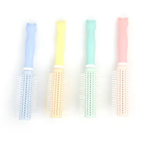 En gros haute qualité peigne à cheveux démêlant nylon cheveux brosse avec ours mignon poignée de queue