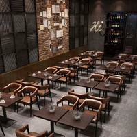 Ensemble de table et chaises carrées en bois pour restaurant, usage commercial moderne, café, salon de thé, pâtisserie, bar à café, boutiques