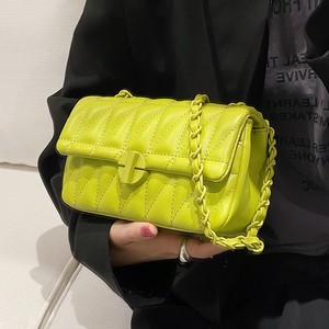 Nuevo Bolso de Hombro y Bandolera de PU de Alta Gama, Cuadrado Mediano, con Cadena Rómbica, Bordado, a la Moda, Combinable con <span class=keywords><strong>Todo</strong></span> - Product Image 4