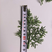 Aksesoris Dekorasi Pohon Natal Jarum Pinus Norfolk Plastik Buatan YL Ramah Lingkungan Tahan Lama DIY Dekorasi Rumah & Pernikahan