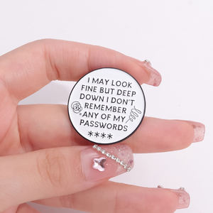 Оптовая продажа, я могу выглядеть хорошо, но в глубине души я не помню свои пароли эмалированная булавка брошь для психического здоровья значок на лацкан подарок - Product Image 4
