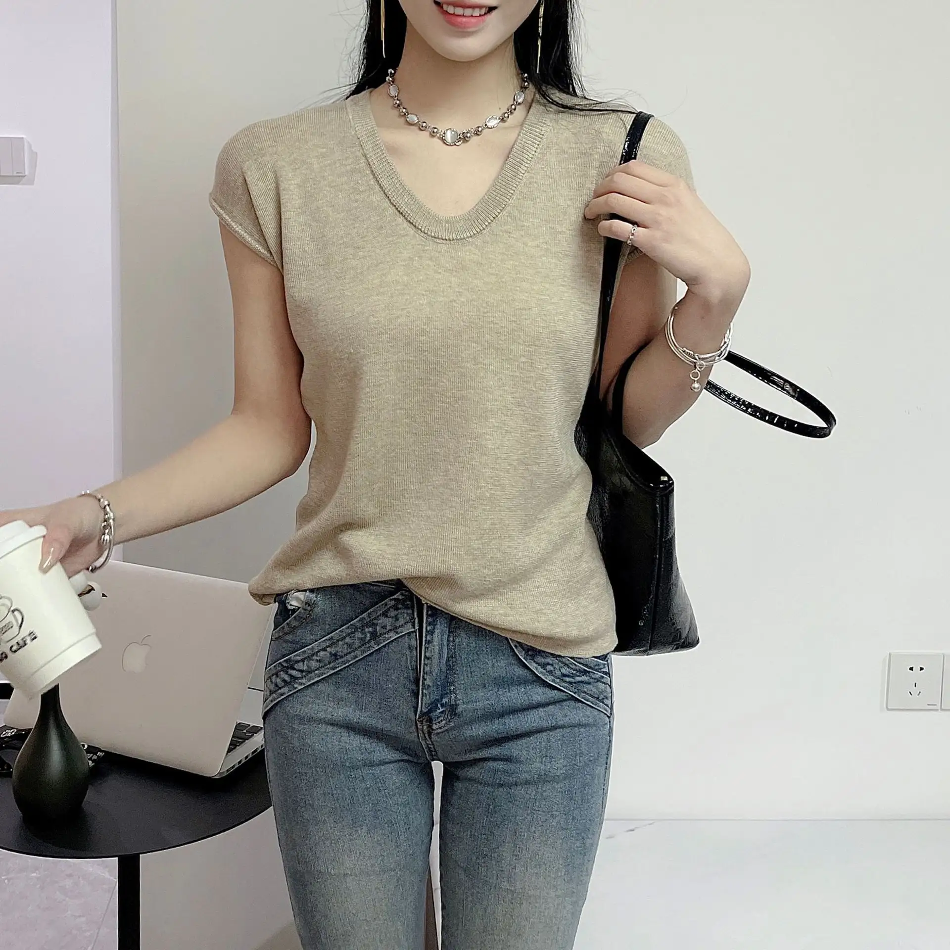 Many Colors Women Classical T-shirt Basic Design Summer Tops Breathable Casual T Shirt For Daily Home Work And Outer Wear