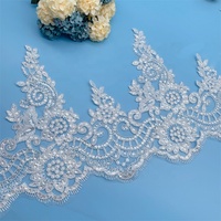 Bordure de dentelle de broderie ivoire de mariée de mariage avec des paillettes LT2458B