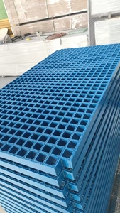 Passerelle de chantier robuste à haute résistance, grille en PRV/GRP à mailles miniatures de 13 mm avec services de soudage et de pliage - Product Image 6