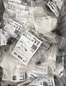 ขั้วต่อปลั๊กอินแบบดั้งเดิม 3P Z4 M GR SPEZ. R901017010, ซ็อกเก็ตคอยล์ 24V ใหม่ - Product Image 1