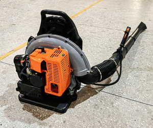 Souffleur à neige industriel portatif 2 temps 81,6 cm³ à essence 3,5 kW - Product Image 2