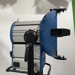 M18 1800 Wát Movie Video <span class=keywords><strong>HMI</strong></span> Fresnel ánh sáng cho nhiếp ảnh <span class=keywords><strong>studio</strong></span>, Chụp Ảnh Tungsten Halogen đèn, nhiếp ảnh <span class=keywords><strong>Studio</strong></span> đèn - Product Image 2