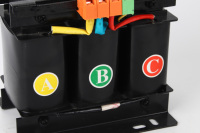 Transformateur triphasé à isolation sèche 10kVA 20kVA 50kVA 100kVA 380V vers 220V abaisseur élévateur 480V vers 208V