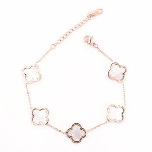 H2 गहने a0001 महिलाओं के स्टेनलेस स्टील चार-पत्ती क्लैवर कोष्ठक - Product Image 1