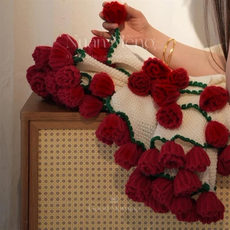 roman red rose blanket