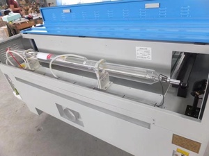 Máquina de corte láser de acero inoxidable, cortador láser de mezcla de metal, no metálico, 130w, 150W, 280w, 300w, hecho en China - Product Image 2