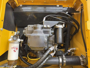 รถขุดไฮดรอลิกมือสอง Komatsu PC240-8 ยอดนิยม ขายดี พร้อมเครื่องยนต์คุณภาพสูง ระบบไฮดรอลิกคุณภาพเยี่ยม น้ำหนักใช้งาน 24 ตัน - Product Image 5