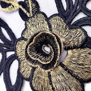 Netstof Borduurwerk Kant Nepkraag Zwart En Goud Corsage Stuk 3d Kraag Stuk Mode Borst Kant Doek Pasta Accessoires - Product Image 3