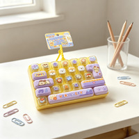 Porte-clés anti-stress clavier mécanique 26 touches, jouet de décompression en plastique, breloque de sac, accessoire de bureau, vente en gros