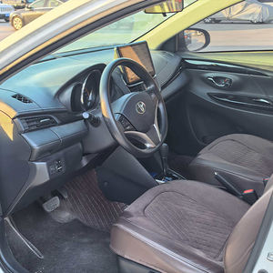 Precio Económico, Autos Usados en Stock 2021, Toyota <span class=keywords><strong>Yaris</strong></span> L Zhixuan 1.5L Edición de Lujo, Caja de Cambios Automática, Asientos de Cuero, Sedán de Segunda Mano - Product Image 5