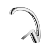 Robinet de cuisine moderne en laiton à poignée unique chaud/froid avec cartouche céramique pour usage hôtelier et lavage de légumes