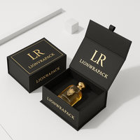 Boîte cadeau de parfum LionwrapacK OEM, boîte en papier rigide de 2 mm avec fermeture magnétique, design personnalisé, pour emballage cosmétique de luxe