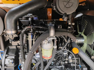 Excavatrice sur chenilles Hyundai HX80 de 8 tonnes fabriquée en Corée avec moteur et boîte de vitesses Yanmar - Modèle 2021 testé et inspecté, prix bas - Product Image 4