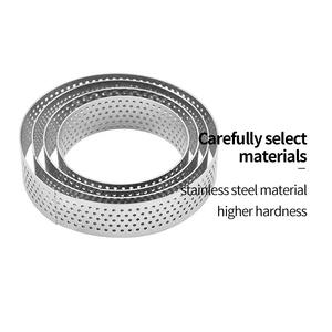 Anneaux de pâtisserie ronds en acier inoxydable Anneau de mousse à gâteau Outils de cuisson Moule à gâteau perforé - Product Image 5