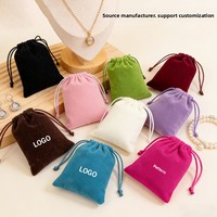 Pochette à cordon pour écouteurs, bijoux et accessoires - Mini sac de rangement en velours violet personnalisé avec impression par transfert thermique, directement de l'usine