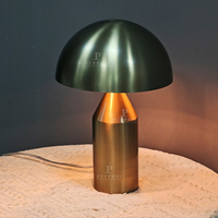 Lampe de table moderne en forme de champignon, 220V, douille E14, métal doré champagne, pour chambre à coucher