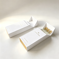 Boîte cadeau pour parfum à fermeture magnétique, boîte en papier rigide de style paquet de cigarettes, fabrication artisanale, impression dorée personnalisée, boîte d'échantillon de parfum