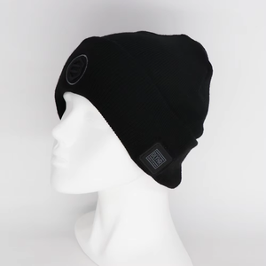 Gorro de Punto con Forro Polar y Correa Ajustable, Logotipo Bordado, Diseño de Letras y Puntos con Impresión Digital, Unisex, Listo para Viajar - Product Image 5