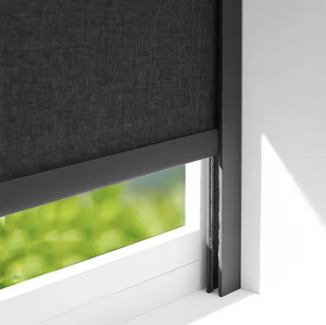 Persianas enrollables eléctricas exteriores automáticas inteligentes con cremallera, instalación integrada, para protección contra el viento, lisas - Product Image 1