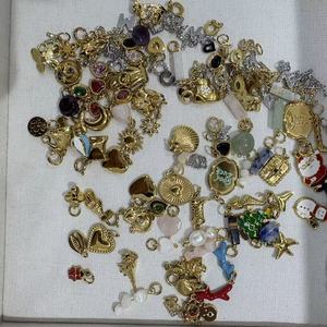 ขายส่งจี้ทอง 18K สแตนเลสสตีล DIY สำหรับทำเครื่องประดับเคลือบเงา จี้ห้อยคอ สร้อยข้อมือ อุปกรณ์ทำเครื่องประดับ - Product Image 2