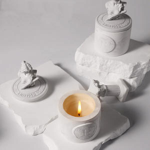 Juego <span class=keywords><strong>de</strong></span> regalo <span class=keywords><strong>de</strong></span> velas <span class=keywords><strong>de</strong></span> cera <span class=keywords><strong>de</strong></span> soja <span class=keywords><strong>de</strong></span> alto nivel al por mayor con tazas difusoras <span class=keywords><strong>de</strong></span> fragancia <span class=keywords><strong>de</strong></span> escultura <span class=keywords><strong>de</strong></span> yeso en caja <span class=keywords><strong>de</strong></span> regalo <span class=keywords><strong>de</strong></span> lujo - Product Image 2
