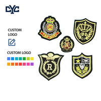 Patchs thermocollants noirs personnalisés avec logo et motif bandage, patchs thermocollants en gros, patchs brodés thermocollants pour vêtements en jean