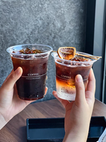 Gobelet à café jetable biodégradable en PLA PET transparent, disponible en plusieurs tailles (8oz-32oz) pour les boissons