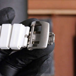 2025 hot-selling high-end trendy <b>men's</b> mechanical <b>watch</b> white carbon fiber barrel tourbillon skeleton <b>watch</b> - Product Image 5