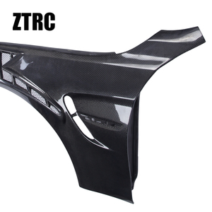 Kit carrosserie pour M3 F80 en fibre de carbone avec aérateurs latéraux avant et garde-boue avant - Product Image 6