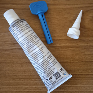 Kit de Adhesivo <span class=keywords><strong>VOLKSWAGEN</strong></span> D-180-003-M2 - <span class=keywords><strong>Volkswagen</strong></span> D-180-003-M2 - Product Image 2
