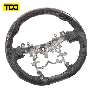 พวงมาลัยคาร์บอนไฟเบอร์แท้ TDD สำหรับ Toyota Corolla Fortuner Wish Altis Fj Land Cruiser Lc200 Lc300 Vitz - Product Image 2