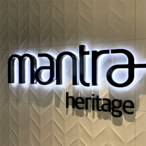 Enseigne lumineuse LED personnalisée en lettres dorées effet miroir pour entreprises, enseigne lumineuse pour salon de beauté, décoration murale, enseigne commerciale pour marque - Product Image 3