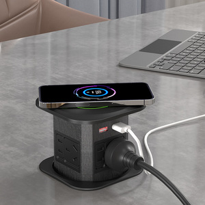 ปลั๊กไฟอัจฉริยะพร้อมพอร์ต USB-C ชาร์จไร้สาย หมุนได้ ปลั๊กแบบ US ใช้ในบ้าน/สำนักงาน/โต๊ะทำงาน รองรับ Wi-Fi - Product Image 1