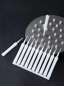 Cepillo de microfibra de nailon para limpieza de orificios pequeños, desincrustante de polvo para cabezales de ducha, teclados y teléfonos móviles, herramientas de limpieza de poros y ranuras. - Product Image 4