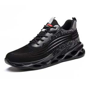 Men's <b>Lightweight</b> Breathable High-Top <b>Safety</b> <b>Shoes</b> for Construction Sites Anti-Scratch Four Seasons Comfortable Work <b>Shoes</b> - Product Image 2