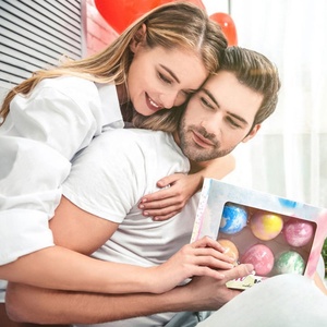 Fabricante OEM, Venta al por Mayor, Bola de Baño Efervescente Natural y Orgánica de 6 Colores, Hecha a Mano, para Spa en Casa, para Set de Regalo, 70g, 3 Años de Duración - Product Image 6