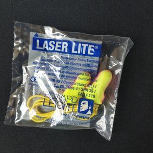 Tapones para los Oídos de Espuma HoneyWell, Tapones para los Oídos, Proporcionan un Sello Reductor de Ruido Cómodo en el Canal Auditivo, 200 pares/caja - Product Image 4