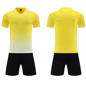 Camiseta de Entrenamiento de Fútbol Avanzada con Tejido Elástico y Refrigeración Mejorada <span class=keywords><strong>para</strong></span> Máxima Comodidad Durante el <span class=keywords><strong>Ejercicio</strong></span> - Product Image 1