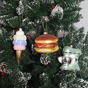 Décorations suspendues en verre personnalisées, designs faits à la main, ornements pour sapin de Noël - Product Image 5