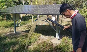 <span class=keywords><strong>Kit</strong></span> de Bomba de Agua <span class=keywords><strong>Solar</strong></span> sin Escobillas de CC con Panel <span class=keywords><strong>Solar</strong></span>, Funcionamiento Automático, Bajo Consumo de Energía - Product Image 2